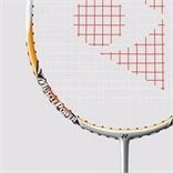 Yonex Muscle Power 5 (kordajlı) badminton raketi