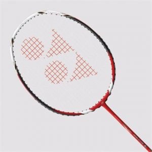 YONEX VOLTRIC 3 (3UG3) Badminton Raketi (Kordajlı).- Kırmizi