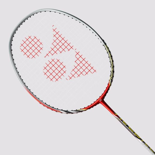 YONEX NANORAY 10 (4UG4) Badminton Raketi (Kordajlı) - Kırmızı
