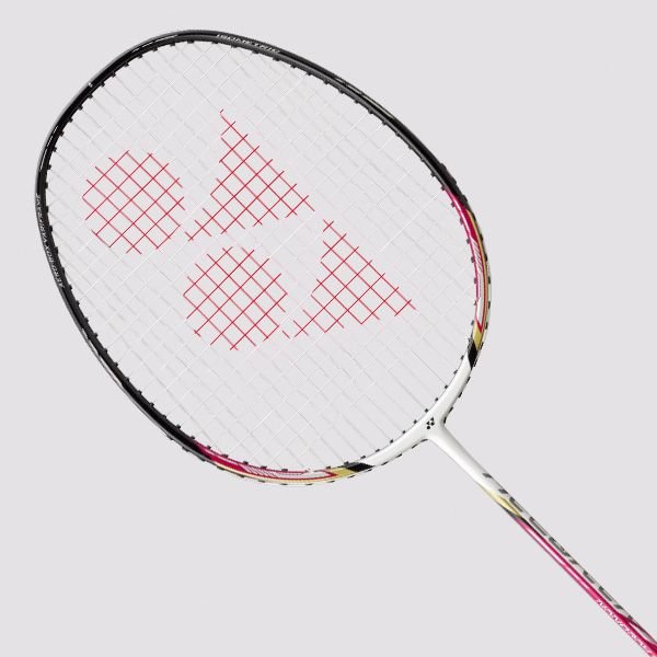 YONEX NANORAY 20 (3UG4) Badminton Raketi (Kordajlı) - Beyaz / Kırmızı