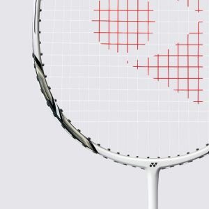 YONEX NANORAY 20 (3UG4) Badminton Raketi (Kordajlı) - Beyaz / Kırmızı