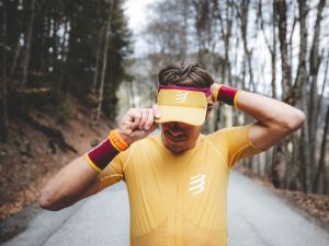 Ultralight Vizör - Altın-Kırmızı |Compressport