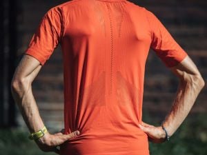 Trail Running - Patika Koşu Postural Yarım Fermuar Kısa Kollu Üst -Kırmızı | Compressport